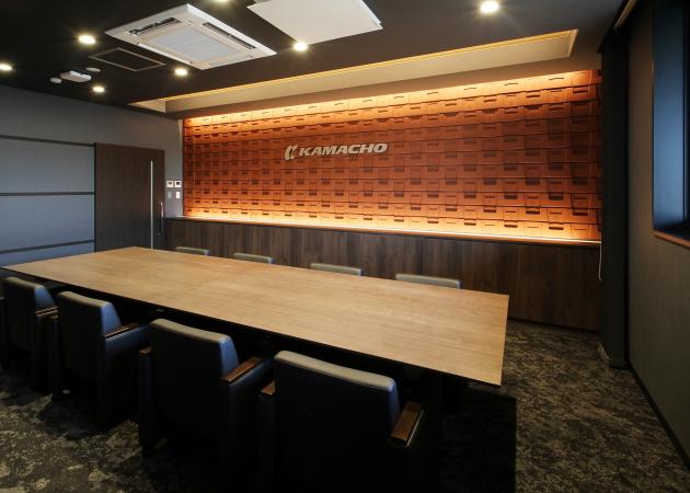 【特注】鎌長製衡株式会社 新オフィスビル内